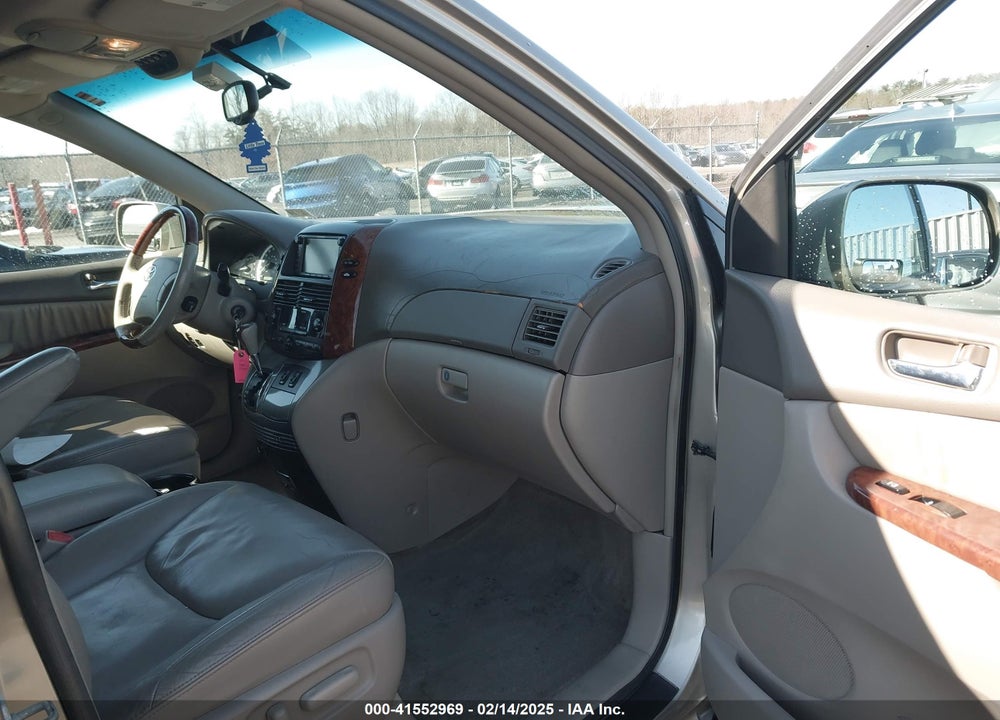 2005 TOYOTA SIENNA XLE LIMITED VIN: 5TDZA22C95S365448