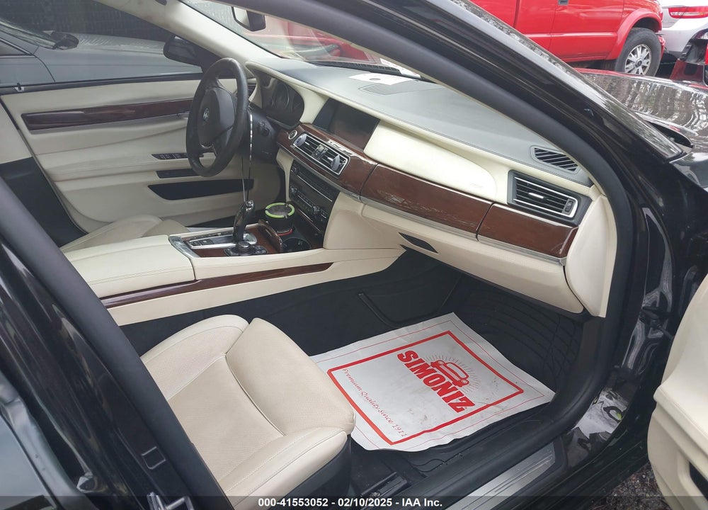 2012 BMW 750LI VIN: WBAKC8C5XCC437025