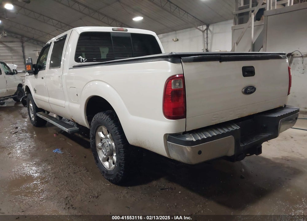 2011 FORD F-250 LARIAT VIN: 1FT7W2BTXBEB13010