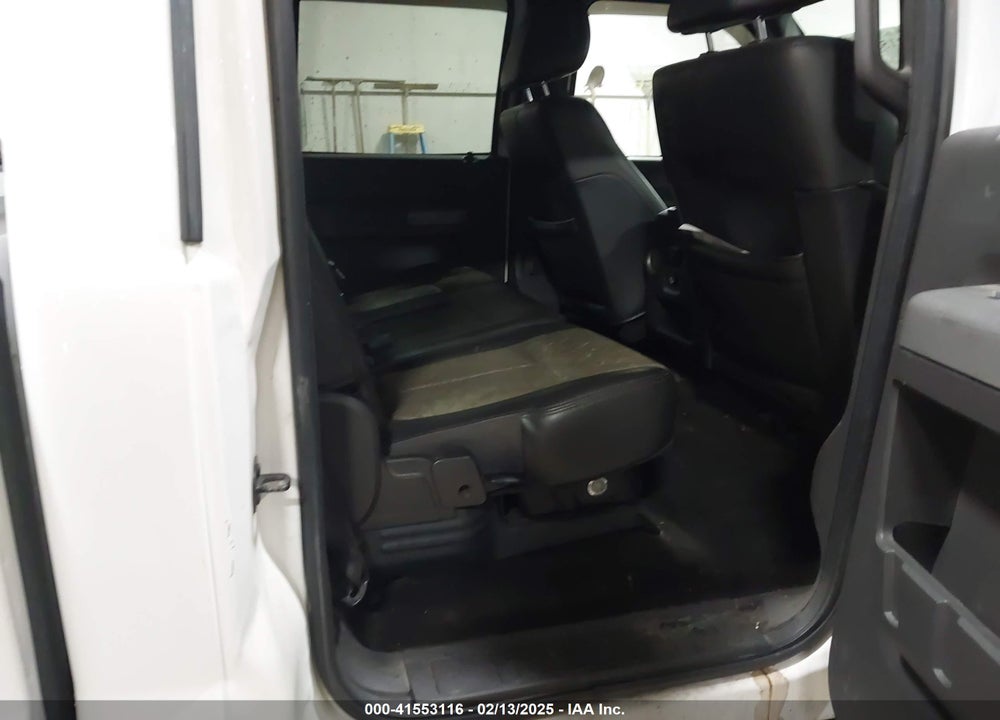 2011 FORD F-250 LARIAT VIN: 1FT7W2BTXBEB13010