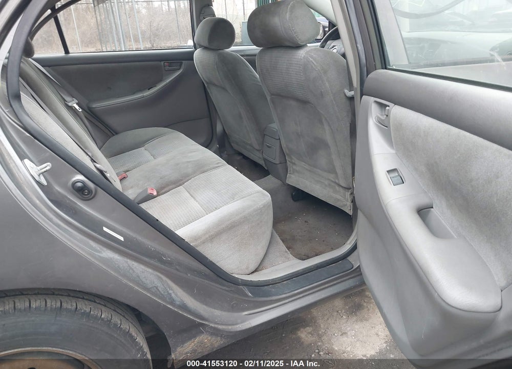 2005 TOYOTA COROLLA CE VIN: 1NXBR32E55Z467290