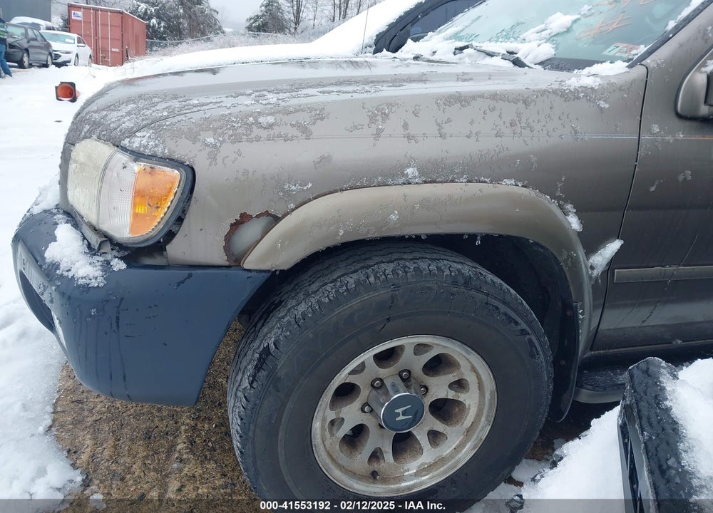 2001 NISSAN PATHFINDER LE VIN: JN8DR09Y61W583371