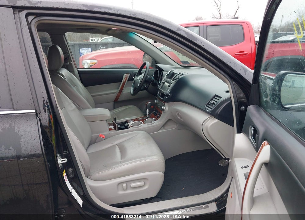 2013 TOYOTA HIGHLANDER LIMITED V6 VIN: 5TDDK3EH2DS232226