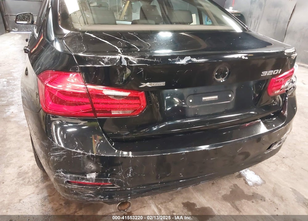 2016 BMW 320I XDRIVE VIN: WBA8E5G5XGNU20717