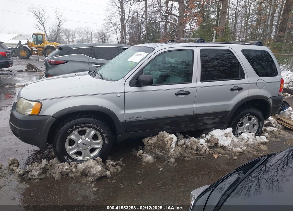 2002 FORD ESCAPE XLT VIN: 1FMYU04182KC37333