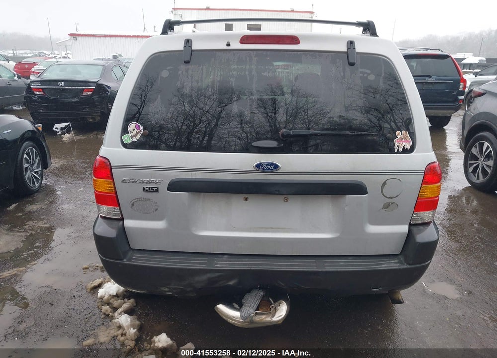 2002 FORD ESCAPE XLT VIN: 1FMYU04182KC37333