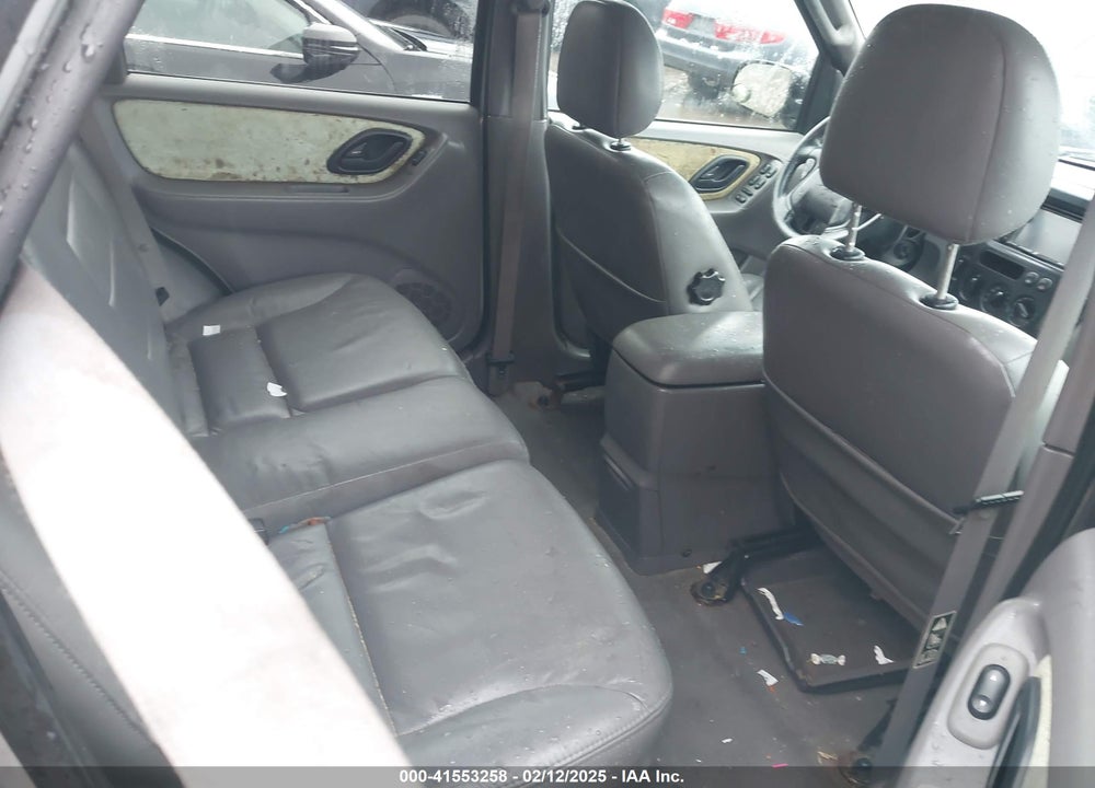 2002 FORD ESCAPE XLT VIN: 1FMYU04182KC37333