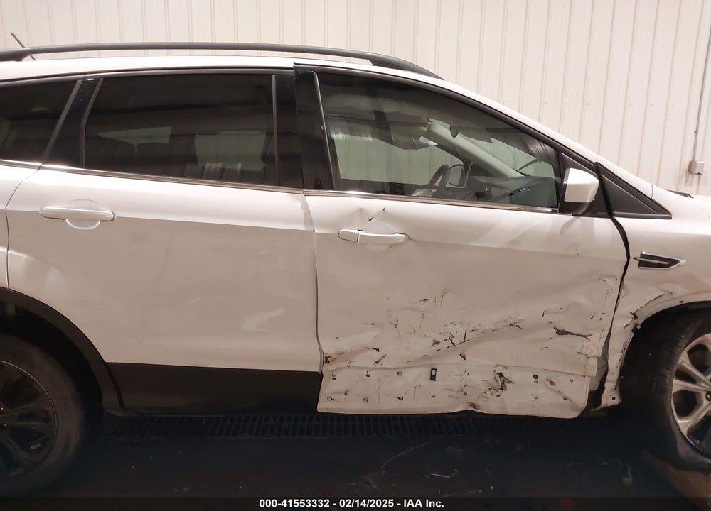 2018 FORD ESCAPE VIN: 1FMCU9GD8JUB13473