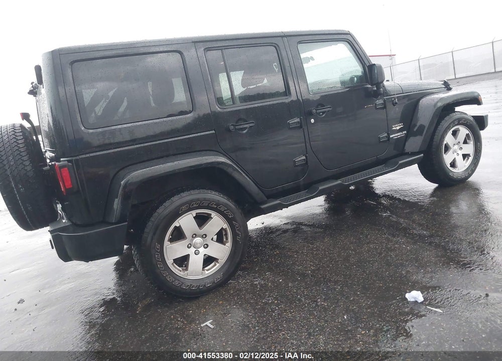 2011 JEEP WRANGLER UNLIMITED SAHARA VIN: 1J4BA5H10BL636008