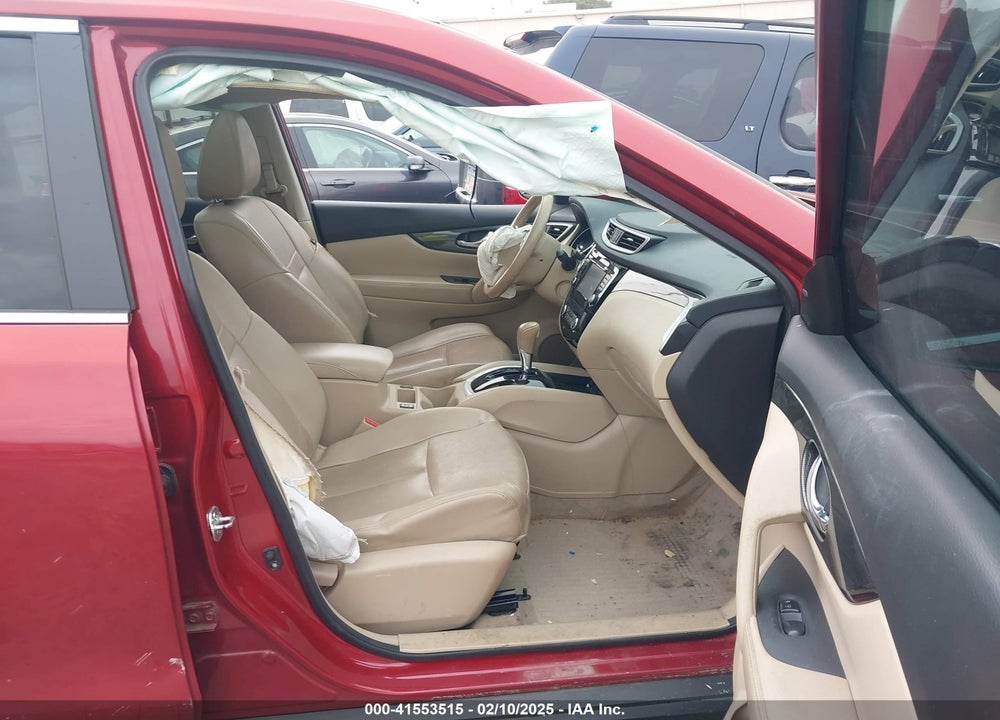 2015 NISSAN ROGUE VIN: 5N1AT2MT3FC897667