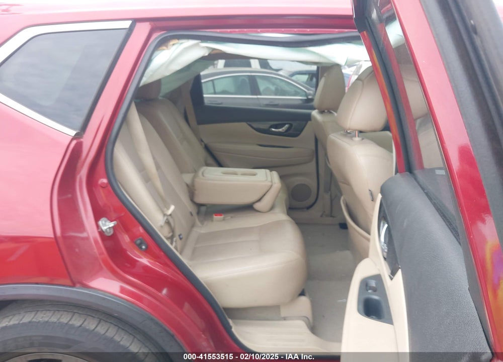 2015 NISSAN ROGUE VIN: 5N1AT2MT3FC897667