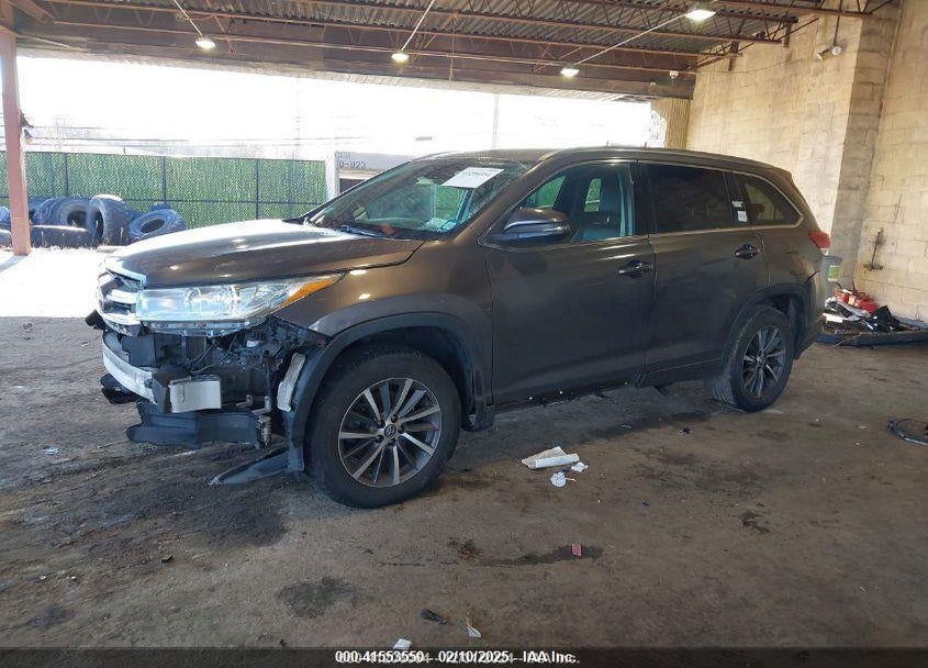 2017 TOYOTA HIGHLANDER XLE VIN: 5TDJZRFH3HS434272