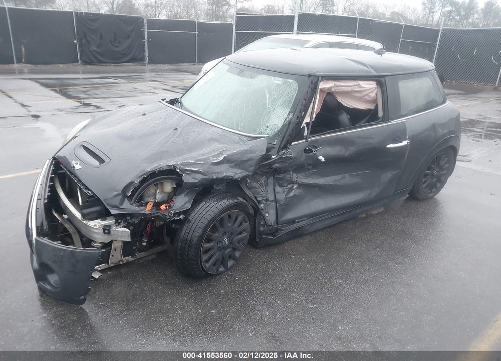 2014 MINI COOPER VIN: WMWXM7C56ET970635