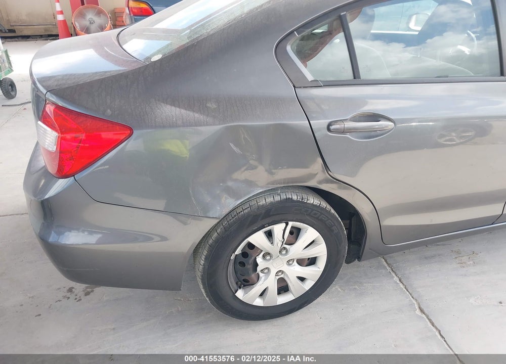2012 HONDA CIVIC LX VIN: 19XFB2F58CE005039