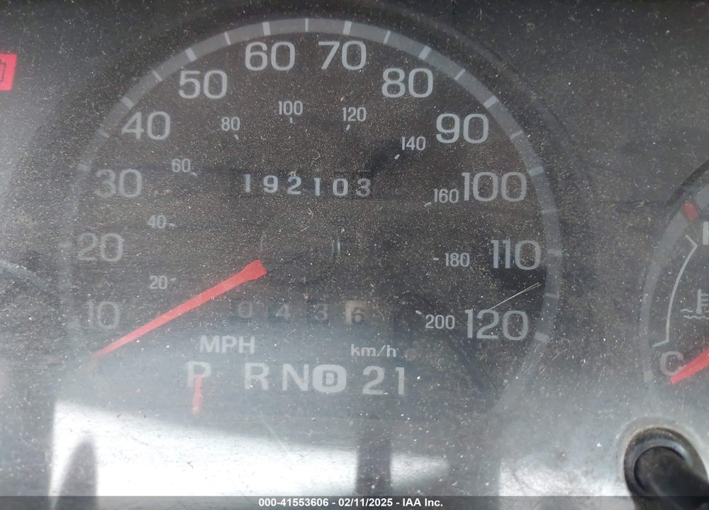 2005 FORD CROWN VICTORIA LX/LX SPORT VIN: 2FAFP74W05X174758