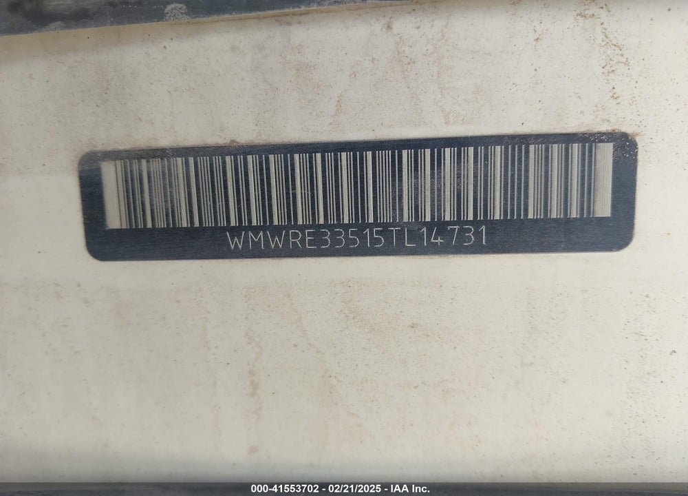 2005 MINI COOPER S VIN: WMWRE33515TL14731