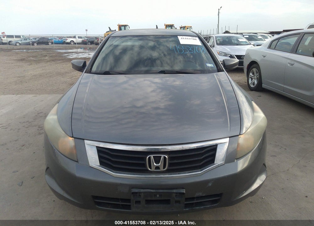 2010 HONDA ACCORD 2.4 LX-P VIN: 1HGCP2F43AA106857