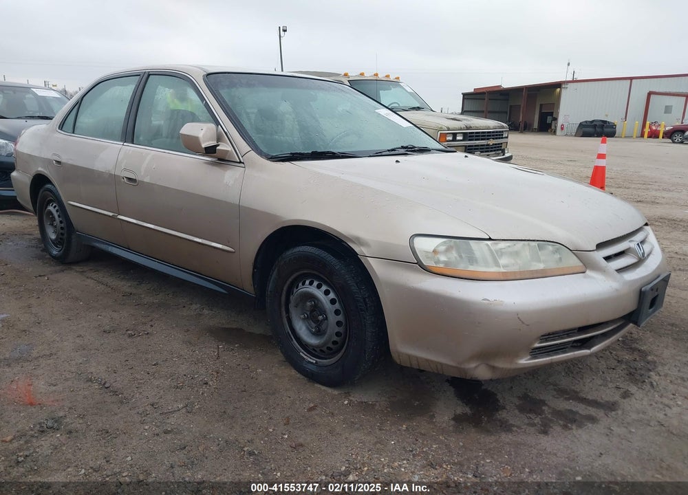 2001 HONDA ACCORD 2.3 LX VIN: 1HGCG56401A068473