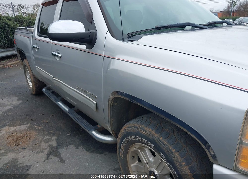 2011 CHEVROLET SILVERADO 1500 LTZ VIN: 3GCPKTE30BG200159
