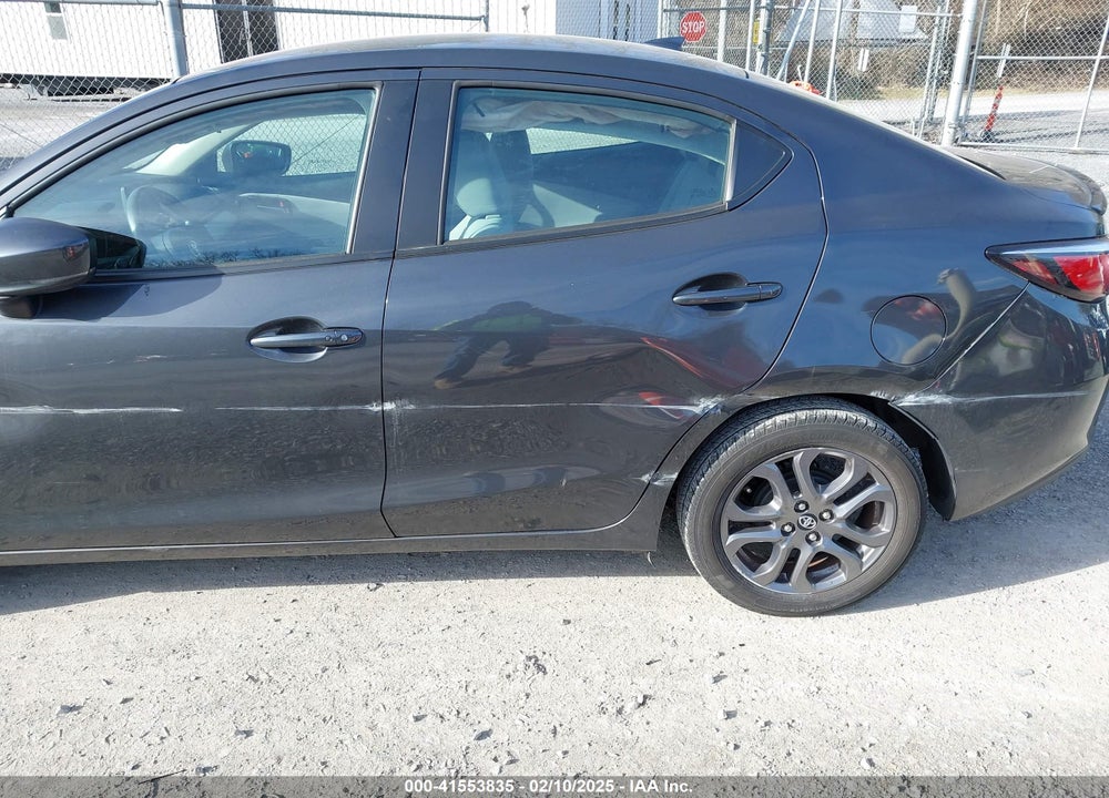 2019 TOYOTA YARIS VIN: 3MYDLBYV4KY510544