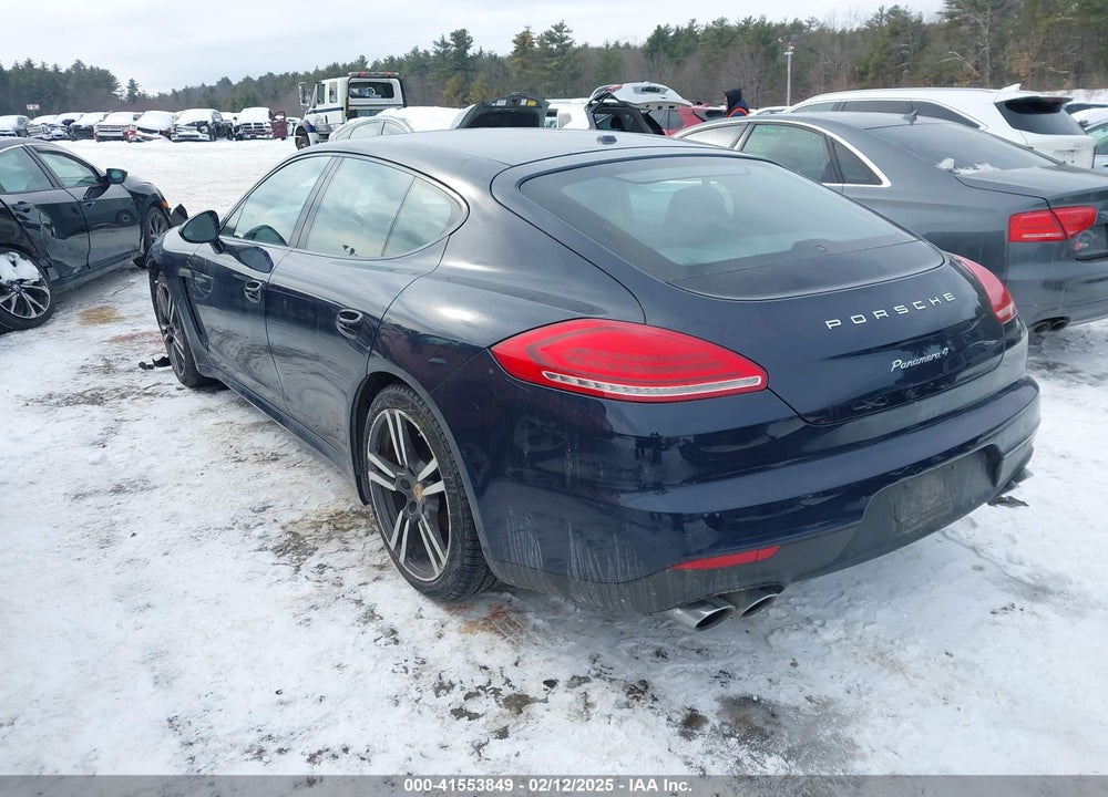 2016 PORSCHE PANAMERA VIN: WP0AA2A79GL003724