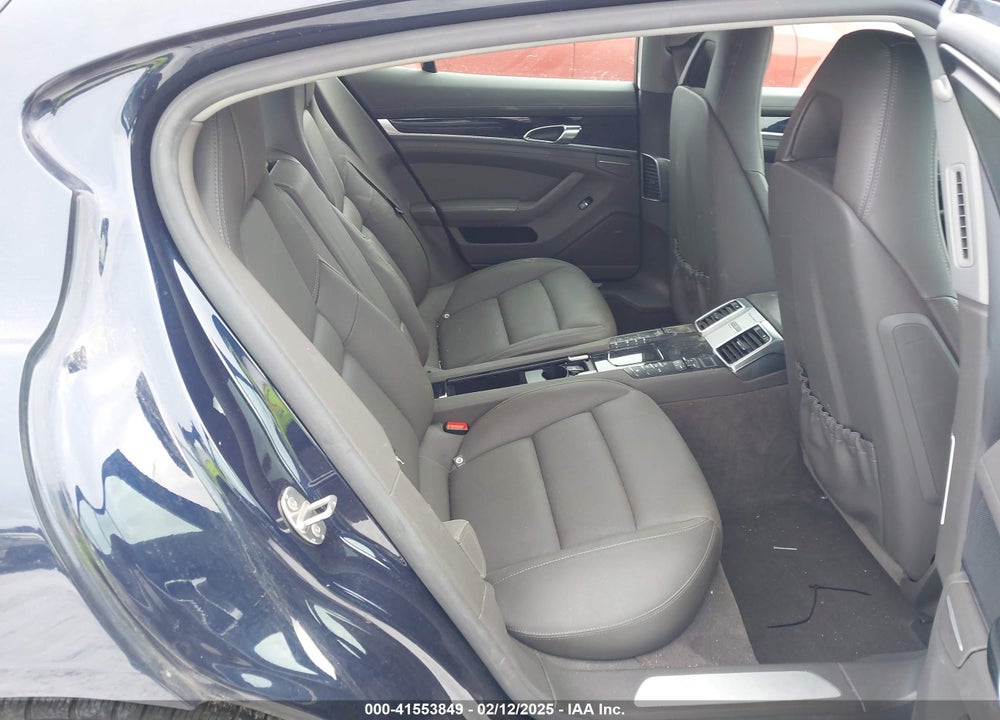 2016 PORSCHE PANAMERA VIN: WP0AA2A79GL003724