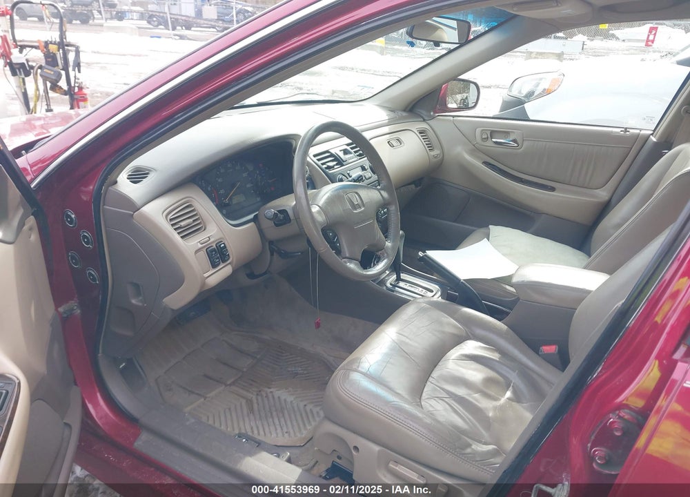 2002 HONDA ACCORD 3.0 EX VIN: 1HGCG16502A026257