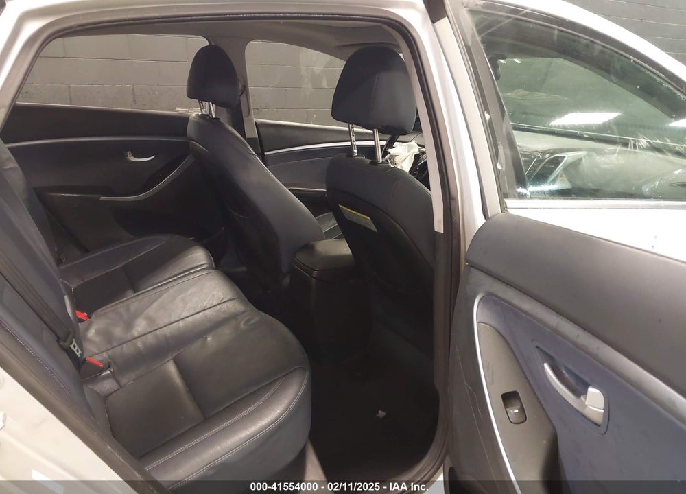 2013 HYUNDAI ELANTRA GT VIN: KMHD35LE8DU153622
