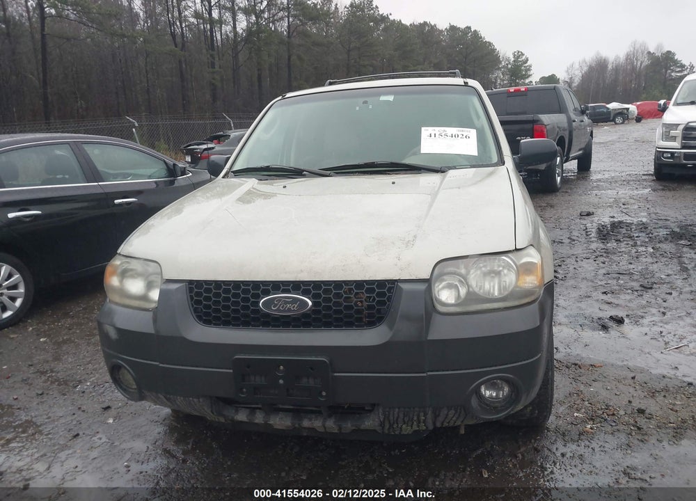 2005 FORD ESCAPE XLT VIN: 1FMYU93125KC70497