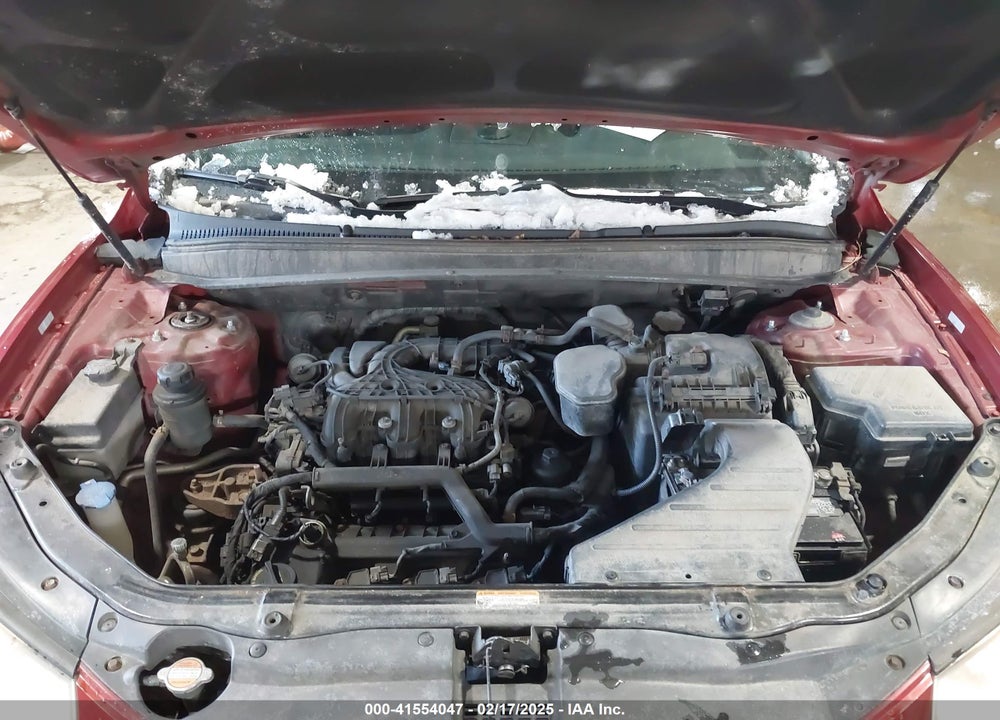 2011 HYUNDAI SANTA FE SE VIN: 5XYZHDAG7BG032525