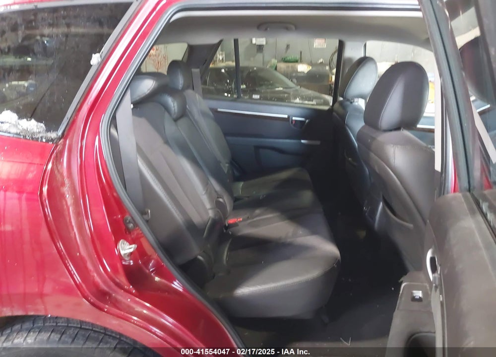 2011 HYUNDAI SANTA FE SE VIN: 5XYZHDAG7BG032525