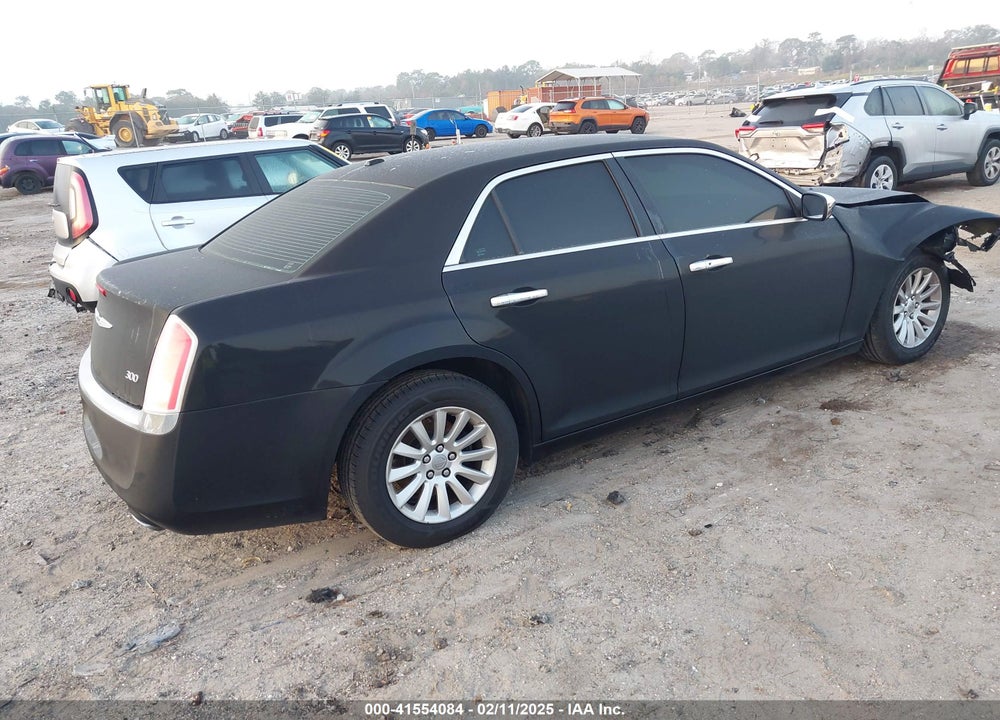 2014 CHRYSLER 300 VIN: 2C3CCAAG2EH375322