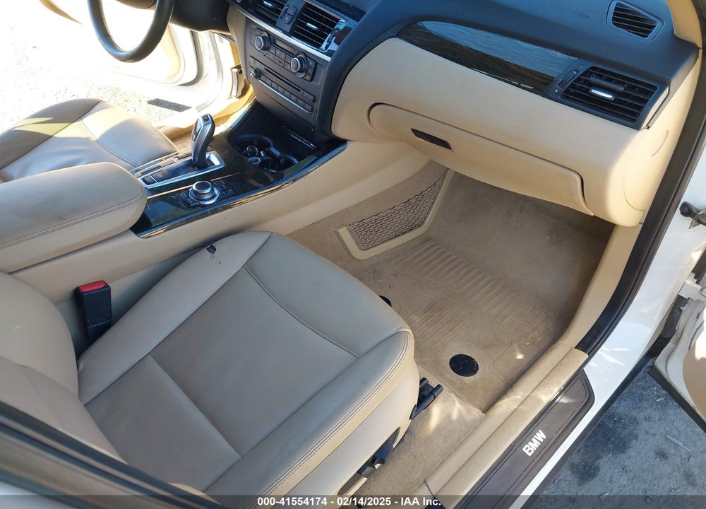 2014 BMW X3 XDRIVE28I VIN: 5UXWX9C54E0D22828