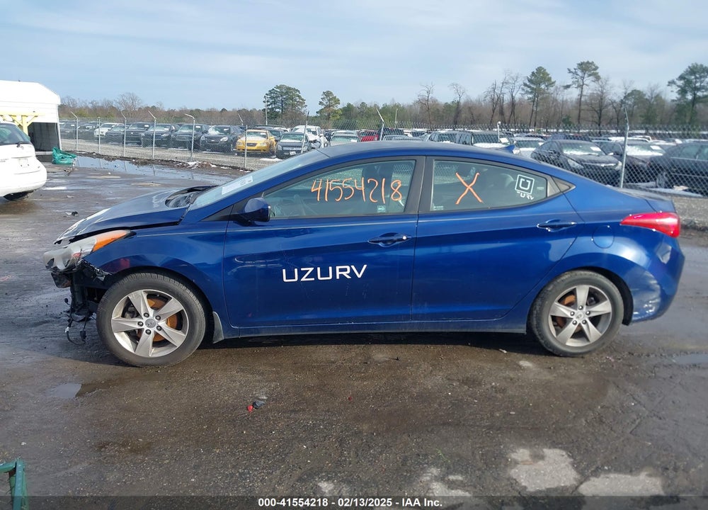 2013 HYUNDAI ELANTRA VIN: KMHDH4AEXDU706897