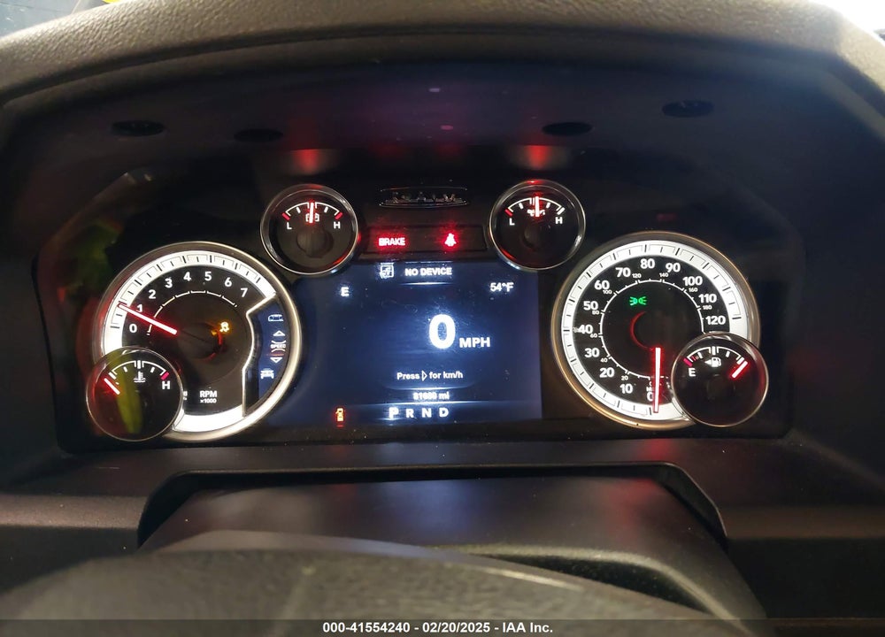 2015 RAM 1500 VIN: 1C6RR7TT1FS610473