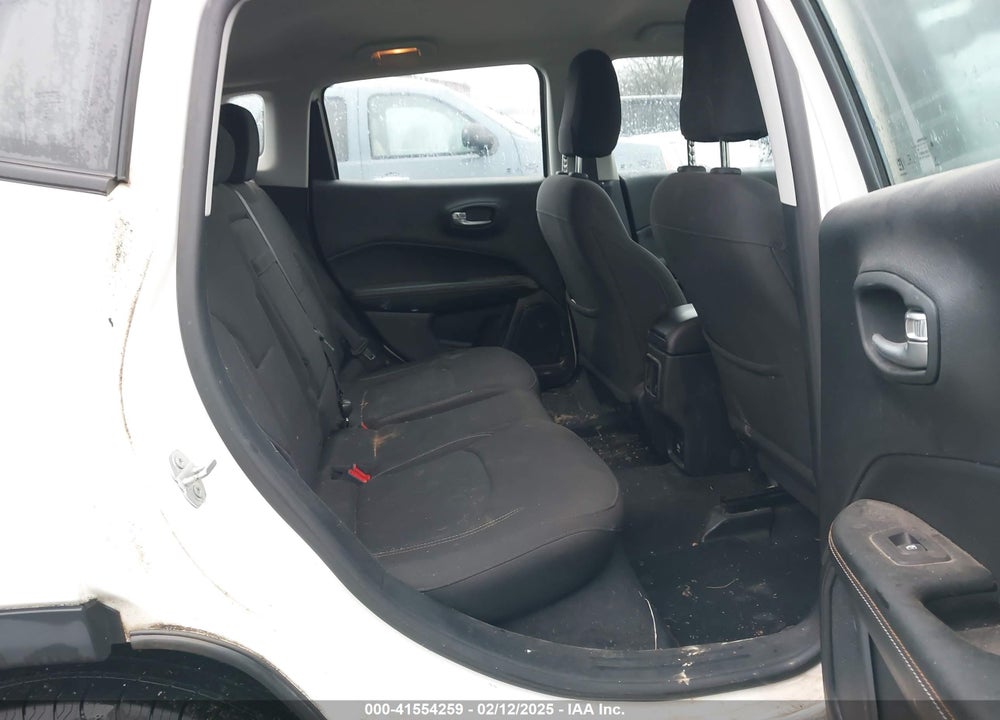 2018 JEEP COMPASS VIN: 3C4NJCABXJT263332