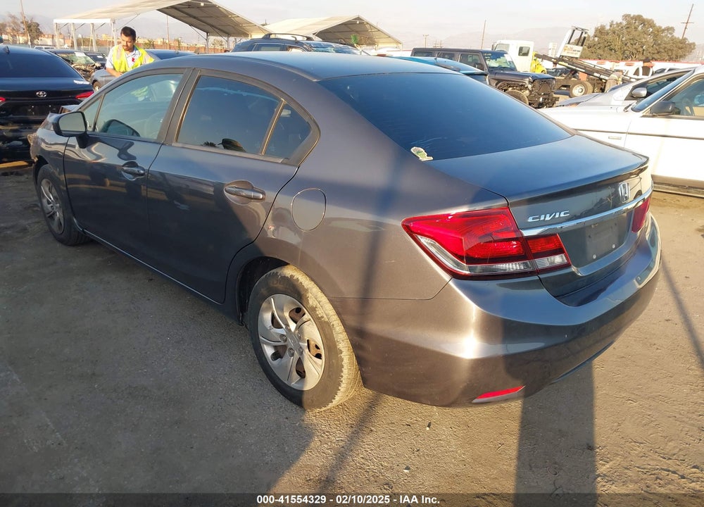 2015 HONDA CIVIC LX VIN: 2HGFB2F53FH560393