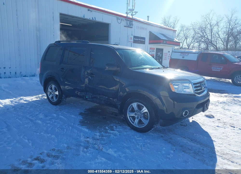 2014 HONDA PILOT EX VIN: 5FNYF4H42EB046521