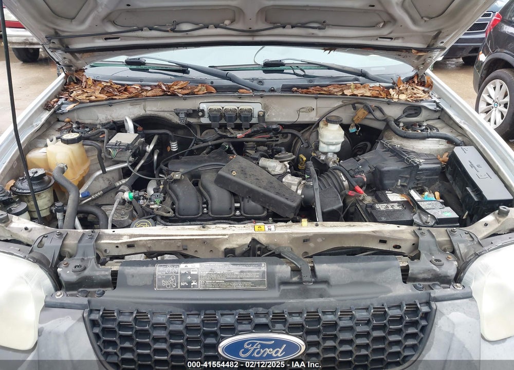 2005 FORD ESCAPE XLT VIN: 1FMYU03195KB32483