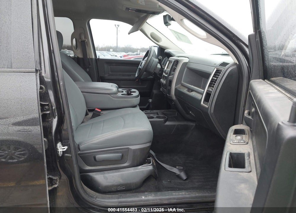2016 RAM 2500 VIN: 3C6UR5CL0GG133025