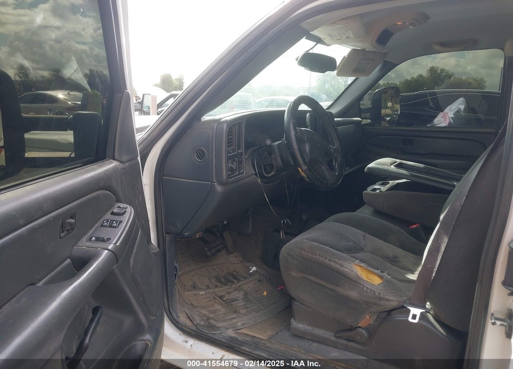 2004 CHEVROLET SILVERADO 1500 LS VIN: 1GCEK19T14E108929
