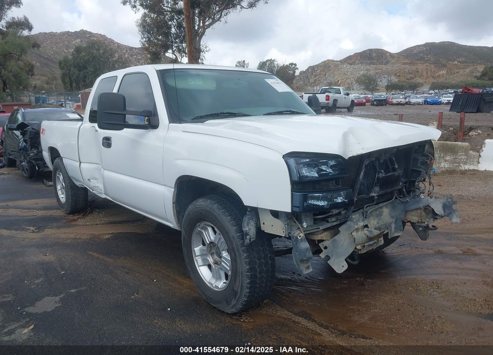 2004 CHEVROLET SILVERADO 1500 LS VIN: 1GCEK19T14E108929