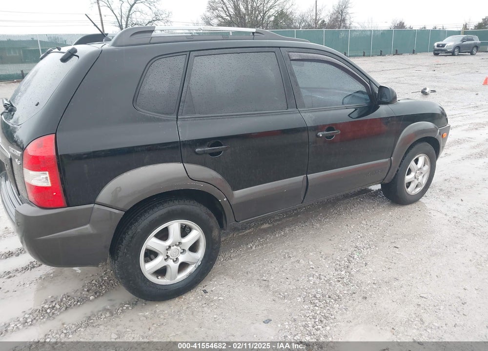2005 HYUNDAI TUCSON GLS/LX VIN: KM8JN12D95U071866
