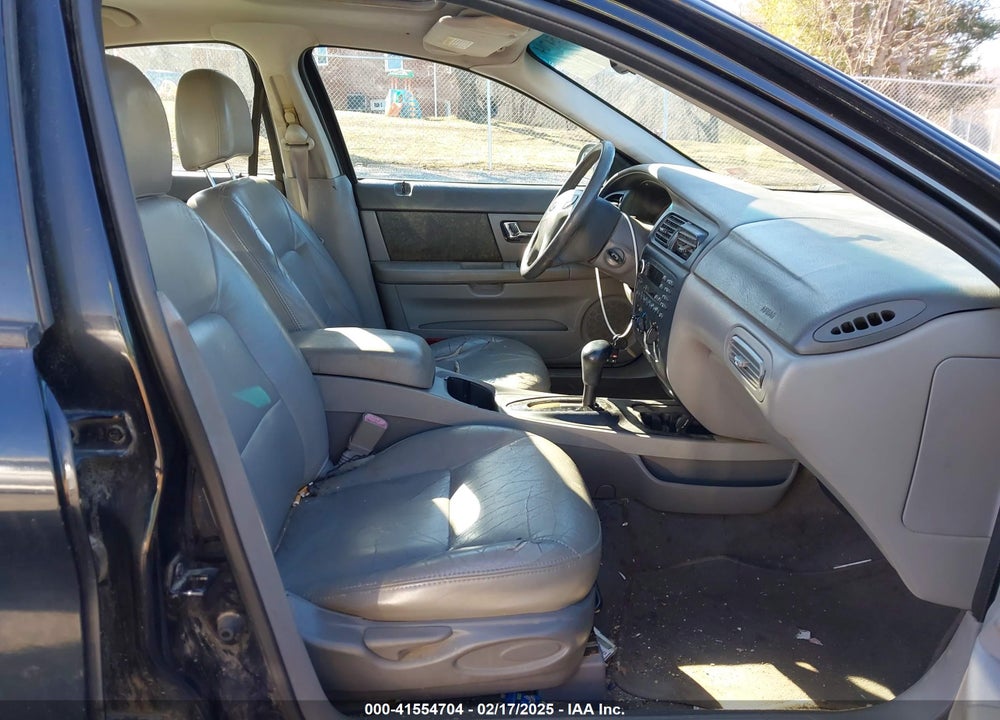 2000 FORD TAURUS SES VIN: 1FAFP55S6YA284727