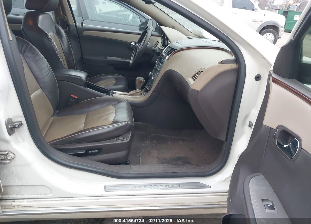 2011 CHEVROLET MALIBU VIN: 1G1ZE5E18BF388109