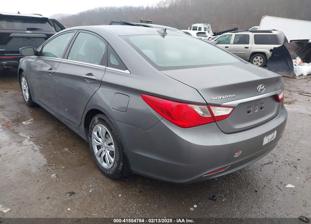 2012 HYUNDAI SONATA GLS VIN: 5NPEB4AC8CH500902