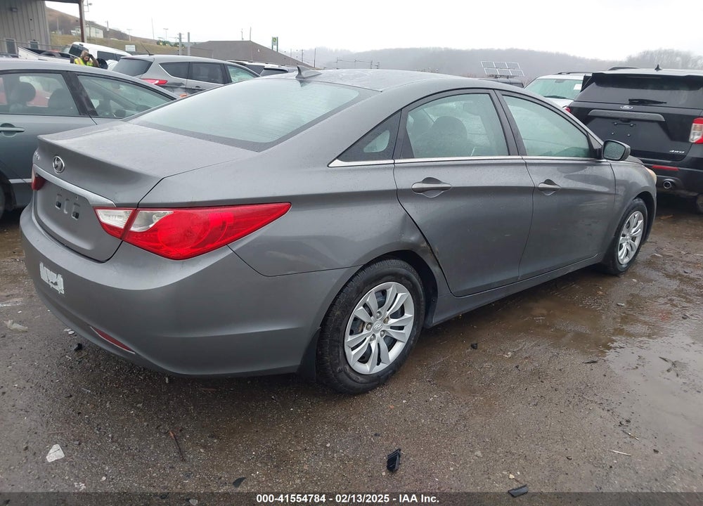 2012 HYUNDAI SONATA GLS VIN: 5NPEB4AC8CH500902
