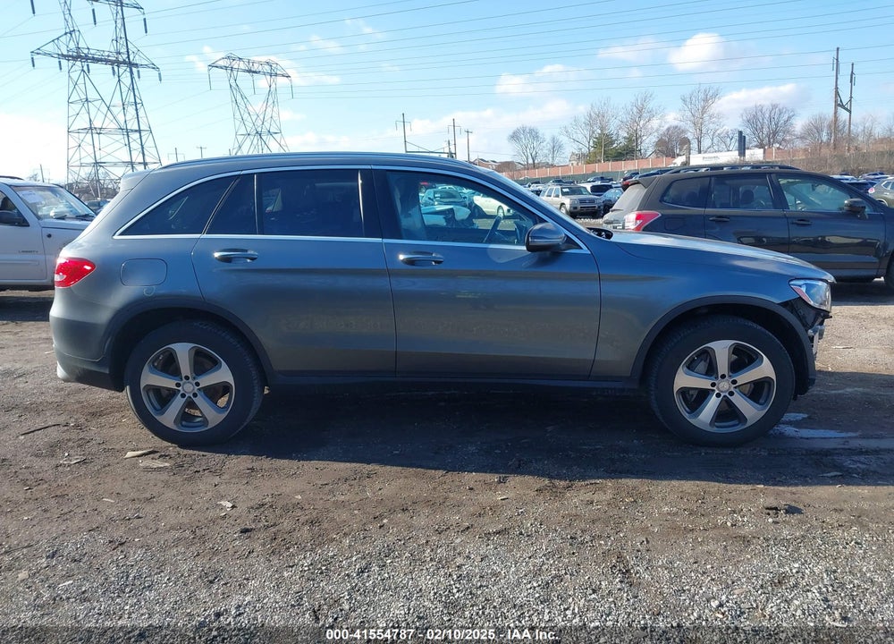 2017 MERCEDES-BENZ GLC 300 4MATIC VIN: WDC0G4KB2HF134156
