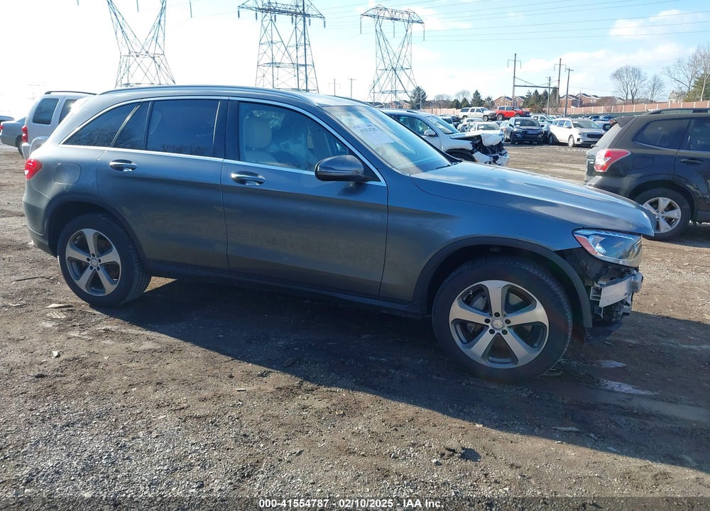 2017 MERCEDES-BENZ GLC 300 4MATIC VIN: WDC0G4KB2HF134156