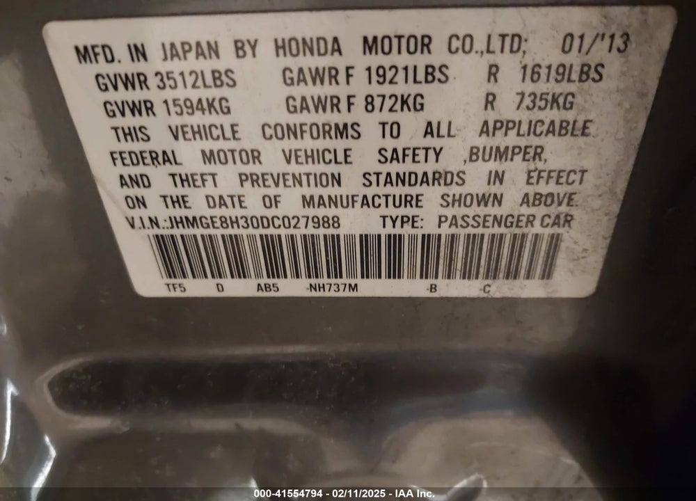 2013 HONDA FIT VIN: JHMGE8H30DC027988